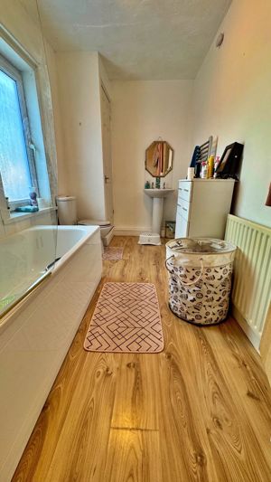 Photo 8- click for photo gallery